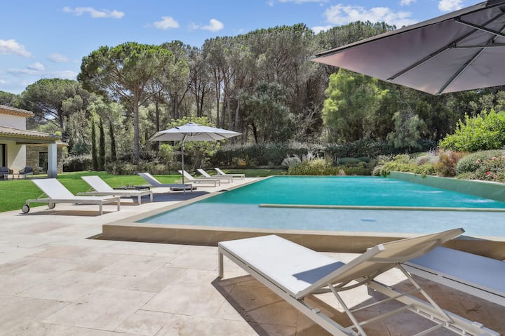 Pré Des Salins 7 Suites 14 Pax Villa In St Tropez - Saint-Tropez