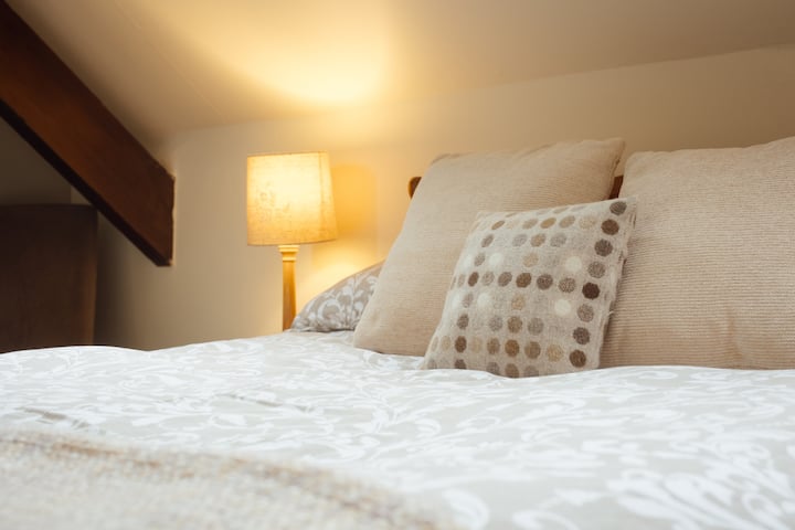Scolton Country Cottages July 24-035