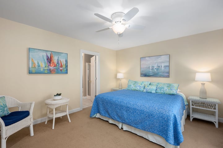 MS22: Sandpiper's Retreat | Bedroom 4- King, Private Bath, Deck Access