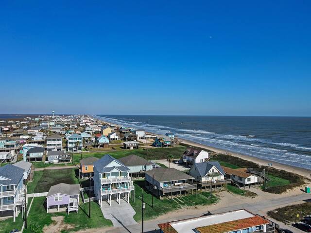 Beach Resort Services managed Airbnb listing 1