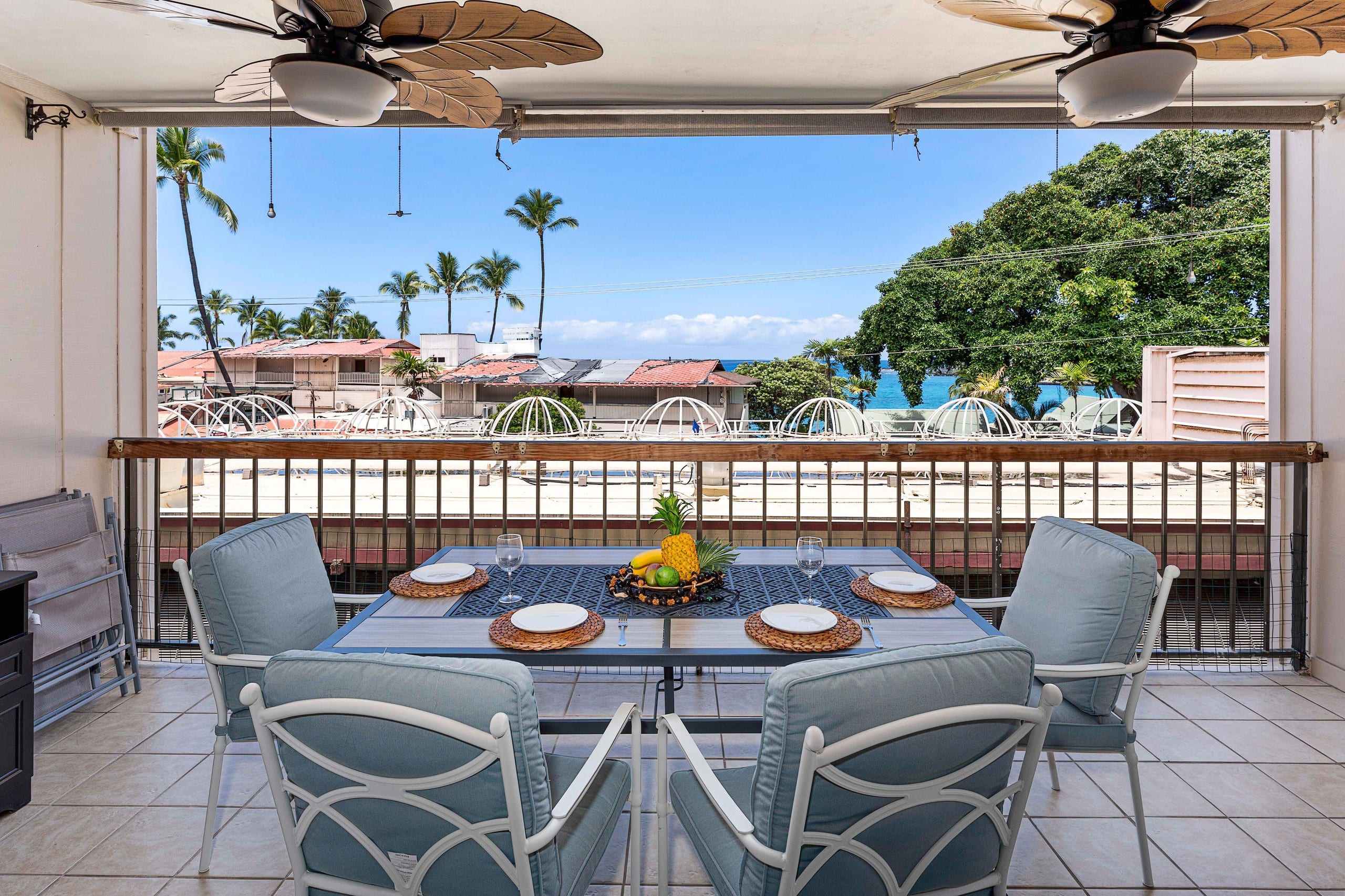 Condo in Kailua-Kona · ★5.0 · 1 bedroom · 2 beds · 1 private bath - Image 12