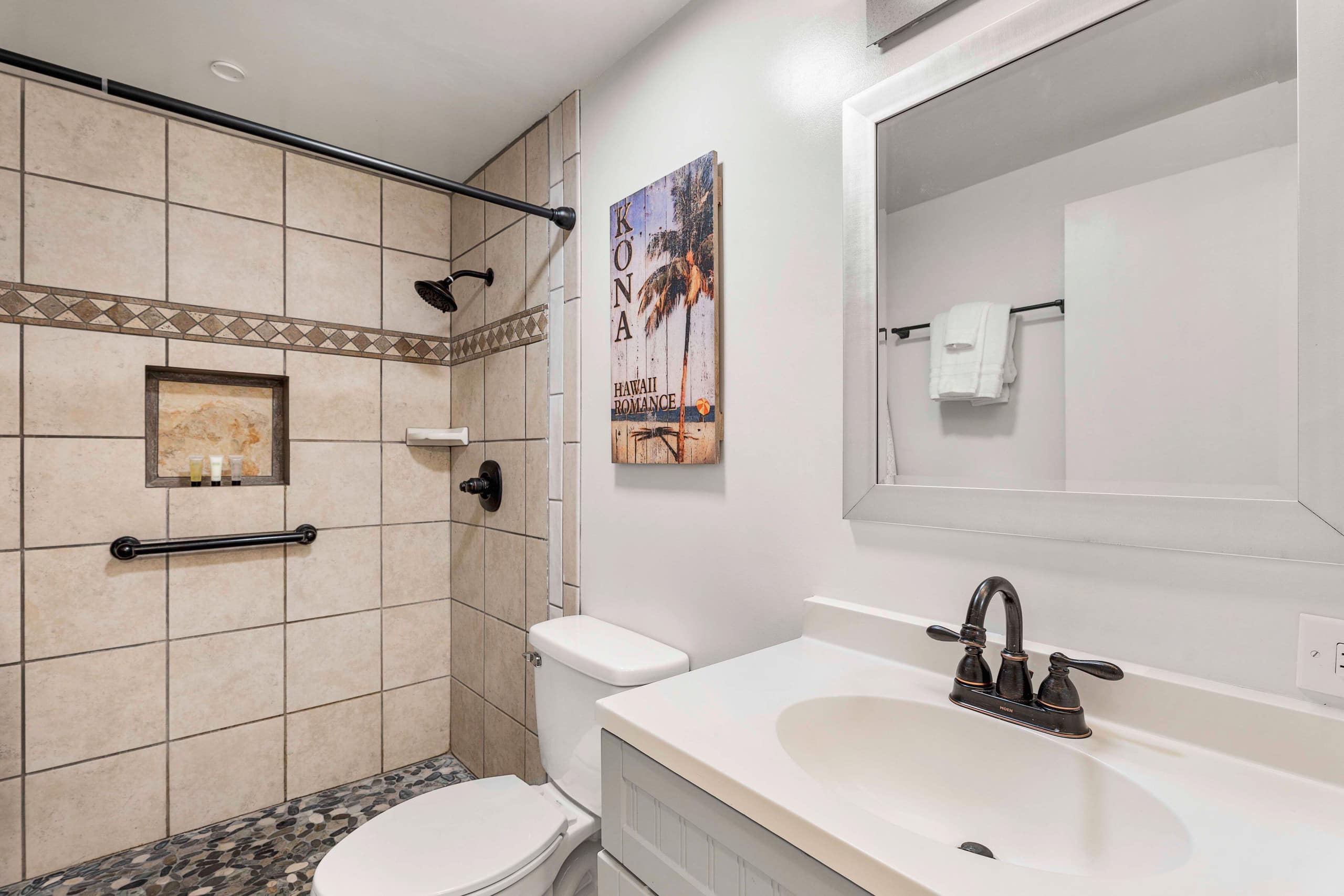 Condo in Kailua-Kona · ★5.0 · 1 bedroom · 2 beds · 1 private bath - Image 11