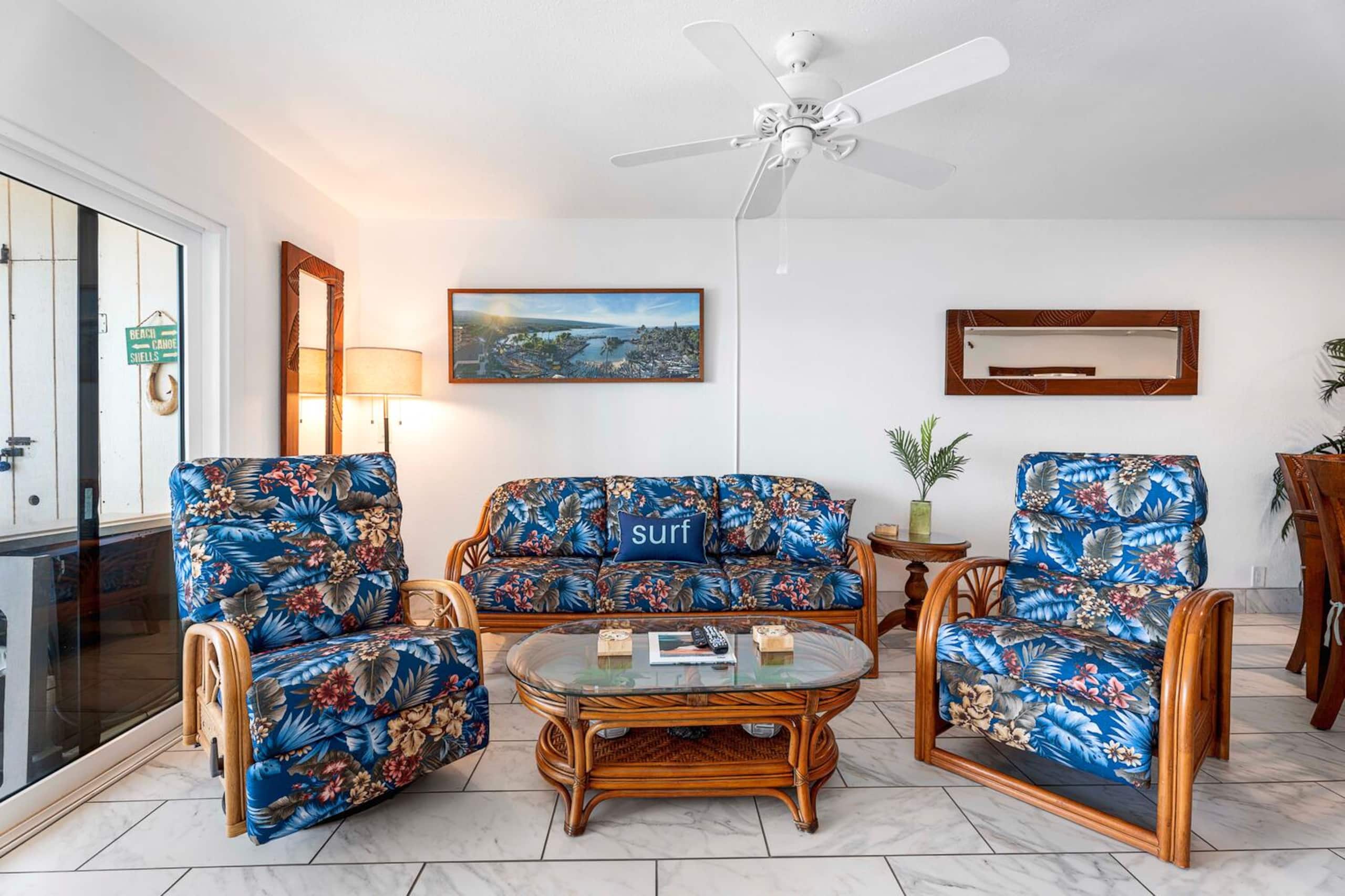 Condo in Kailua-Kona · ★4.35 · 2 bedrooms · 3 beds · 2 baths - Image 16
