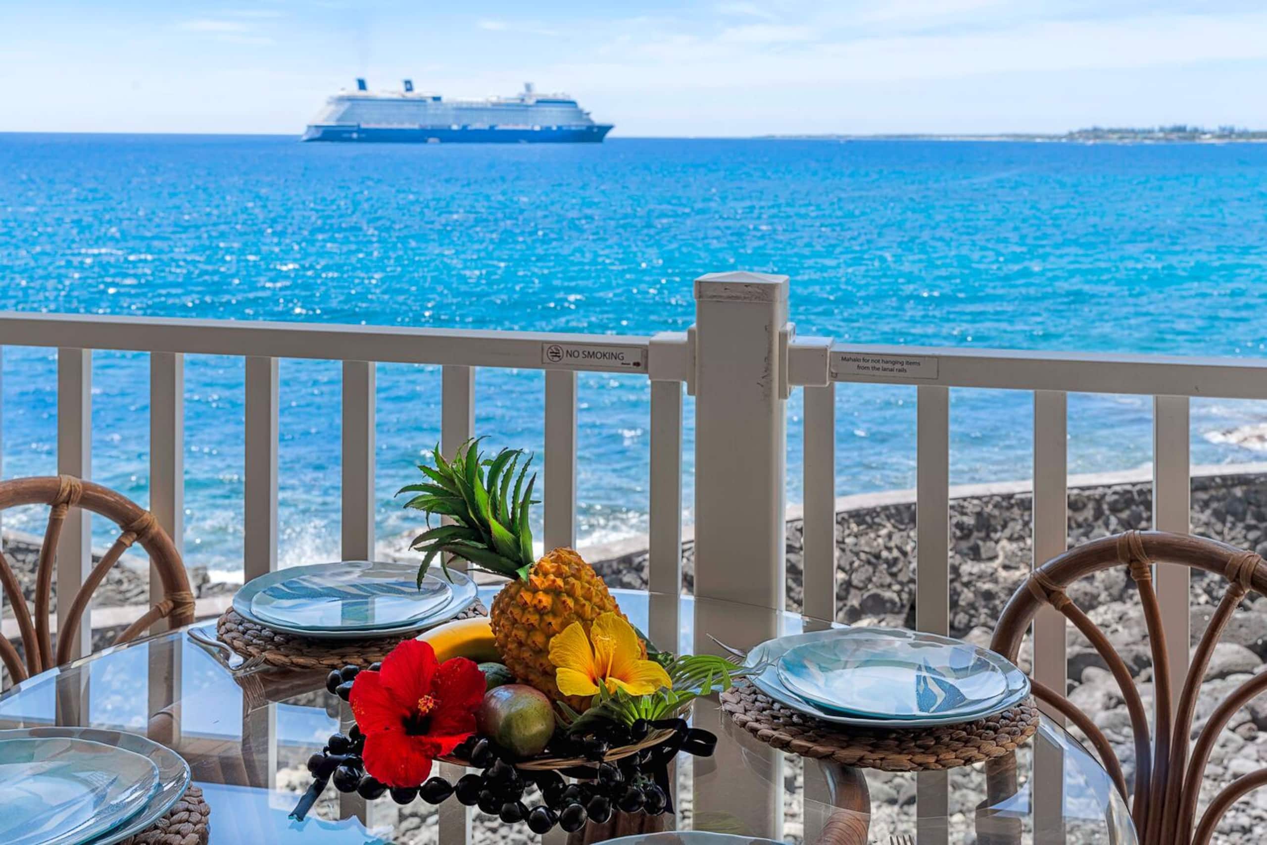 Condo in Kailua-Kona · ★4.35 · 2 bedrooms · 3 beds · 2 baths - Image 2