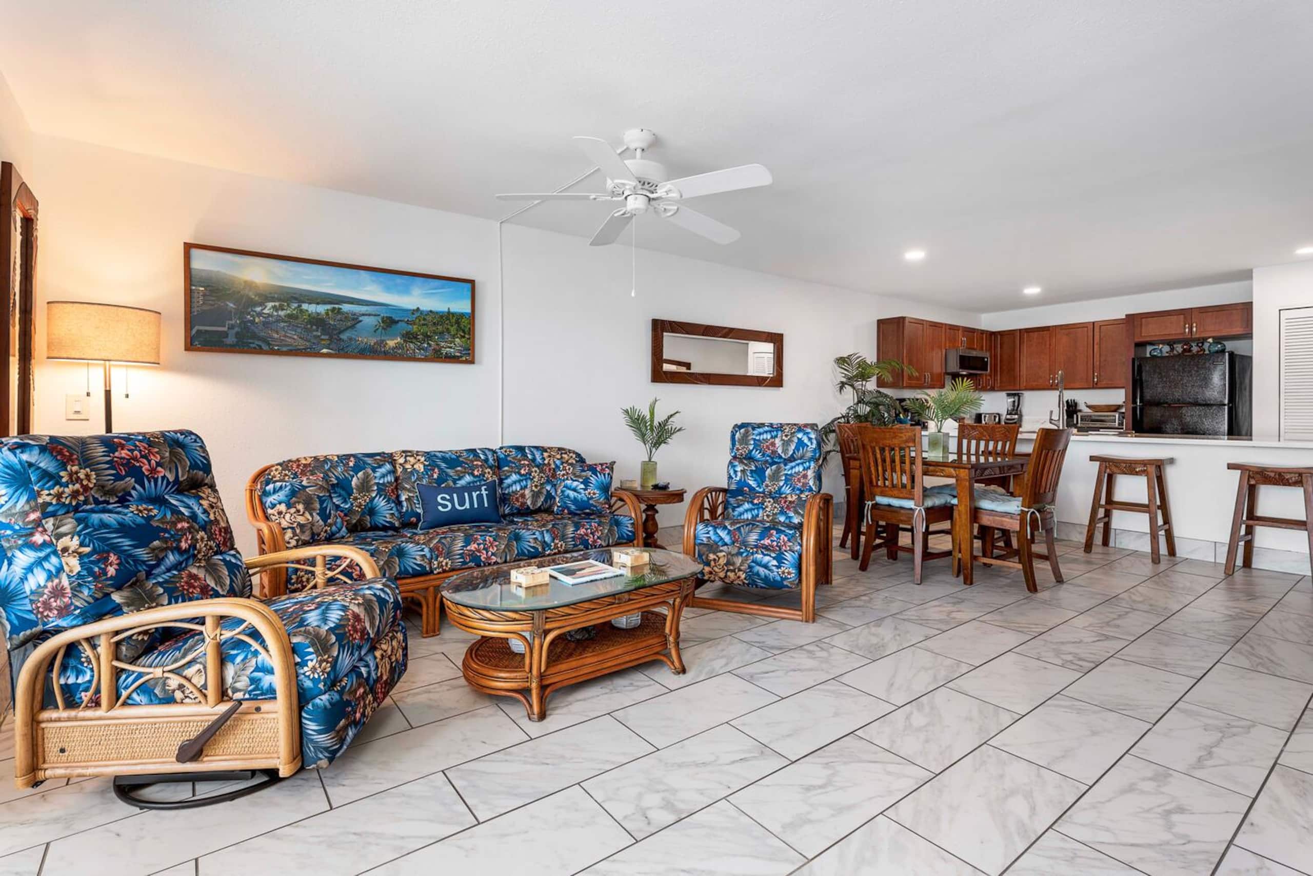 Condo in Kailua-Kona · ★4.35 · 2 bedrooms · 3 beds · 2 baths - Image 15
