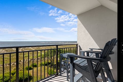 Tropical Tides | Oceanfront + Pool | Wild Dunes