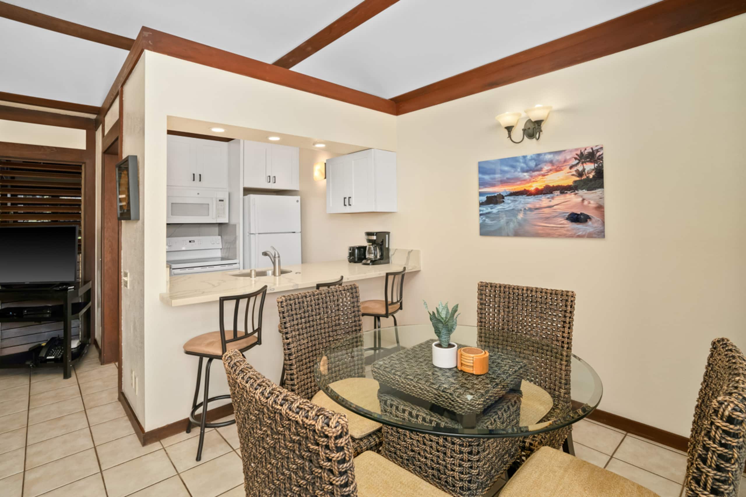 OceanviewPoipu home w/ pool access - Photo 6