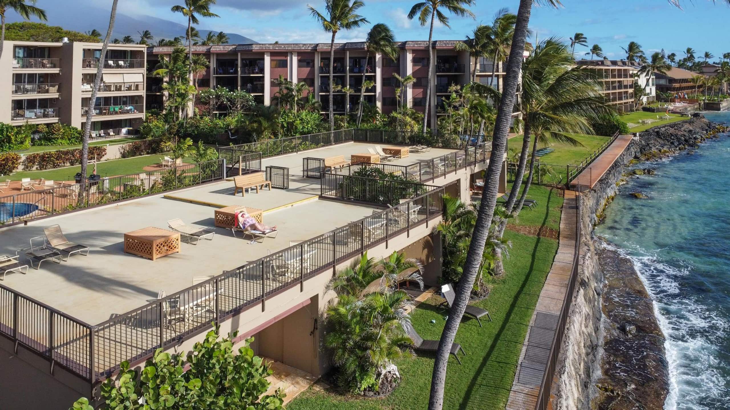 Home in Lahaina · ★4.83 · 2 bedrooms · 4 beds · 2 private baths - Image 50
