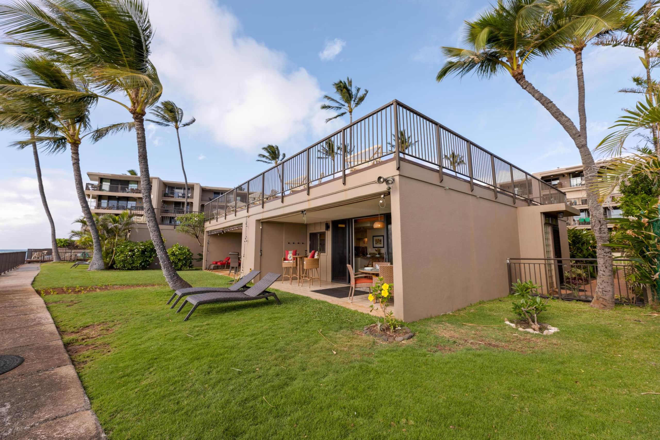 Home in Lahaina · ★4.83 · 2 bedrooms · 4 beds · 2 private baths - Image 49