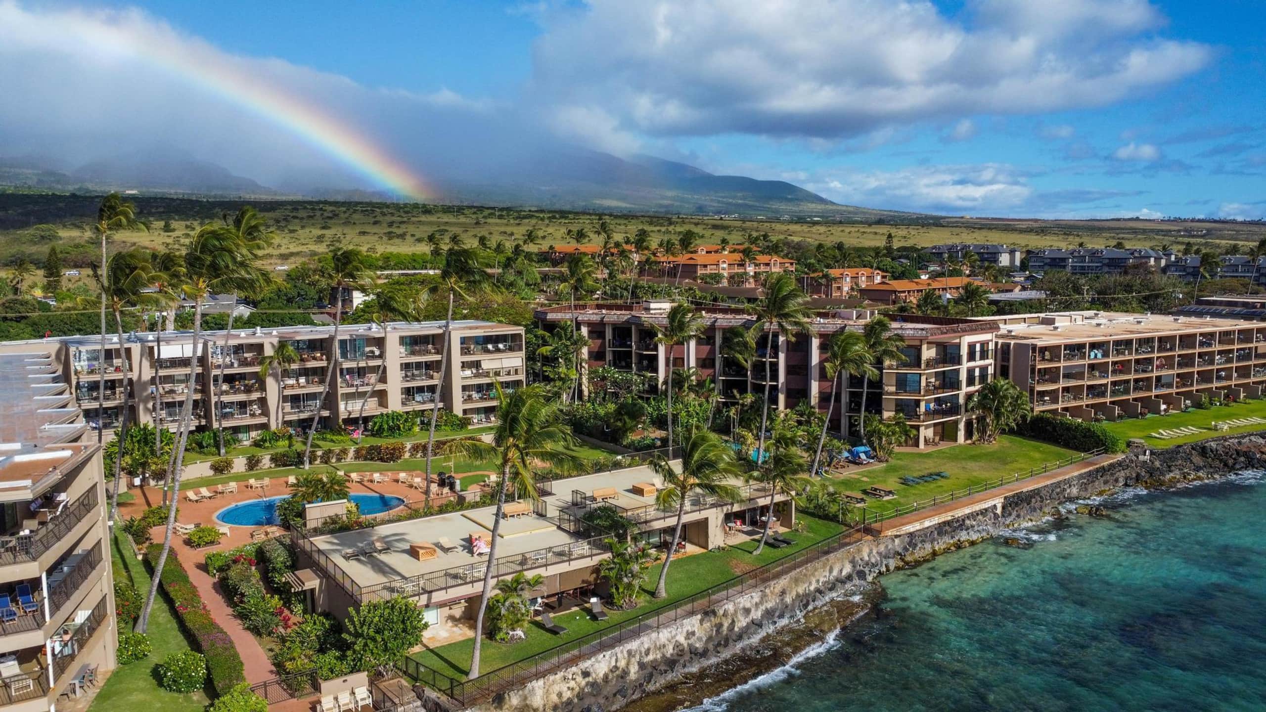 Home in Lahaina · ★4.83 · 2 bedrooms · 4 beds · 2 private baths - Image 54