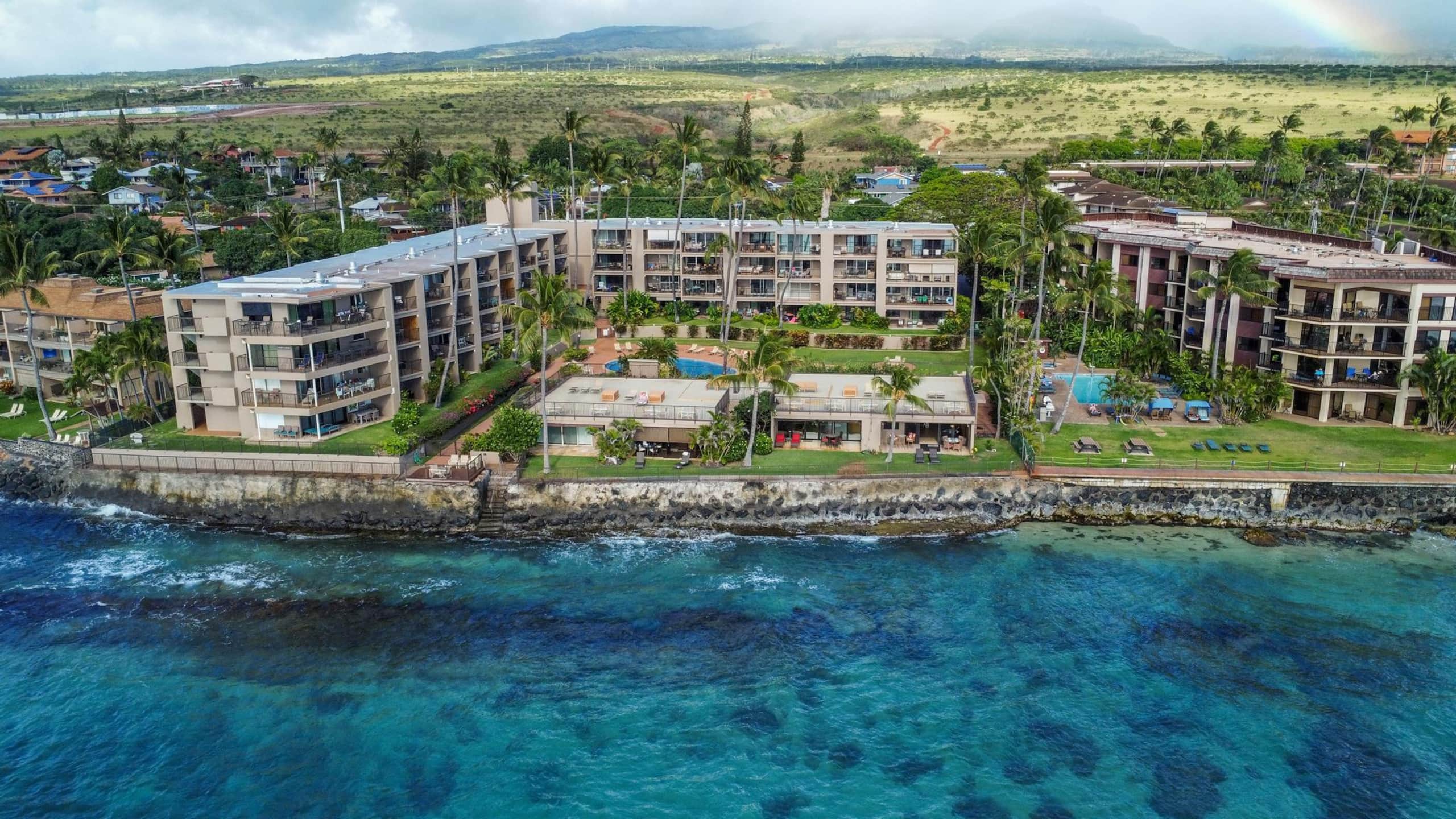 Home in Lahaina · ★4.83 · 2 bedrooms · 4 beds · 2 private baths - Image 59