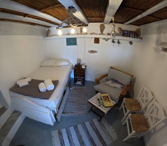 Seagull Syros Seaside gallery image 2