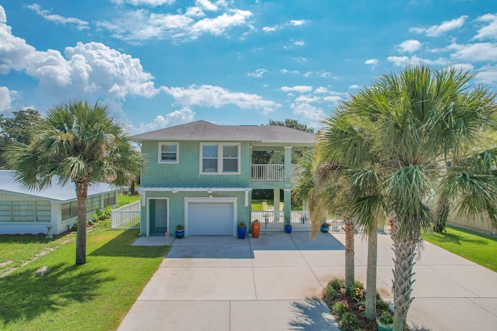 New! Iguana Palms - Private Beach - Pet Freindly! - Panama City Beach, FL