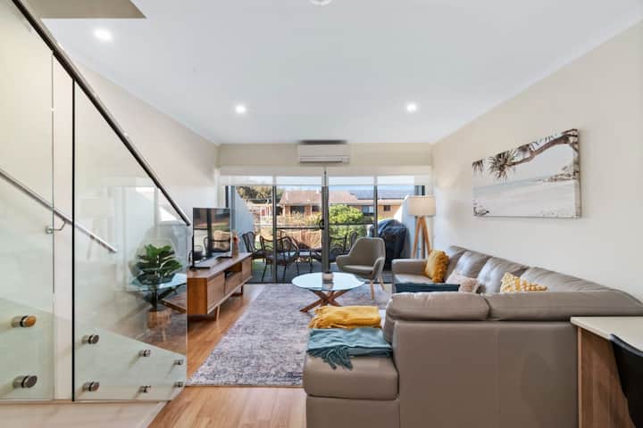 Wharf At North Batemans | Walk To Town - South Coast