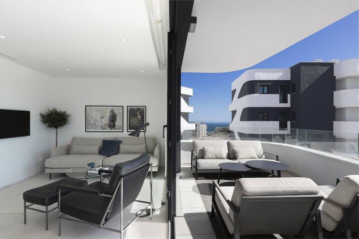 M2 Malaga STR managed Airbnb listing 3