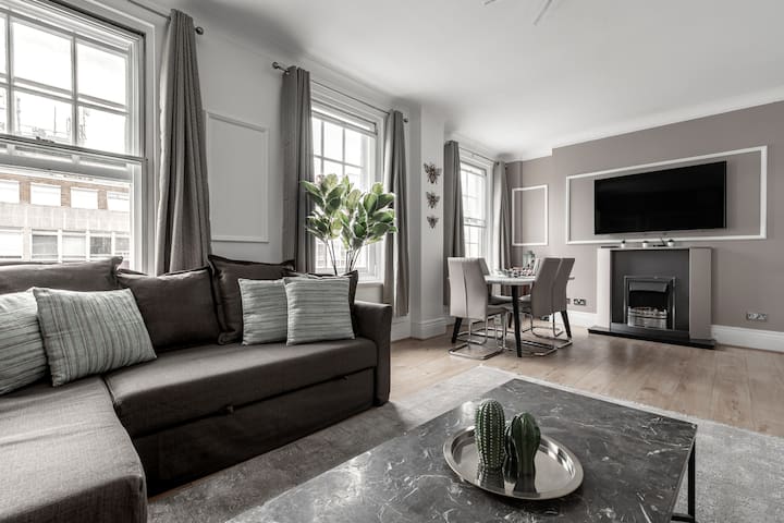 Amazing 3 Beds and 3 Baths in Marble Arch