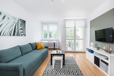 Top performing Airbnb: Olsza Comfy Apartment in Prądnik Czerwony