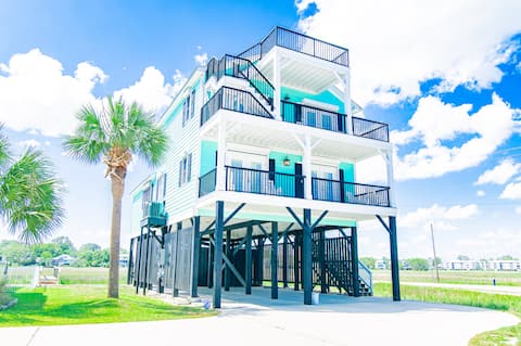Teal Tidez Ocean View Luxury Home w Crows Nest