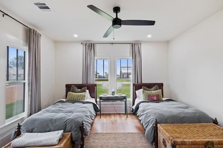 4-web-or-mls-696A0019