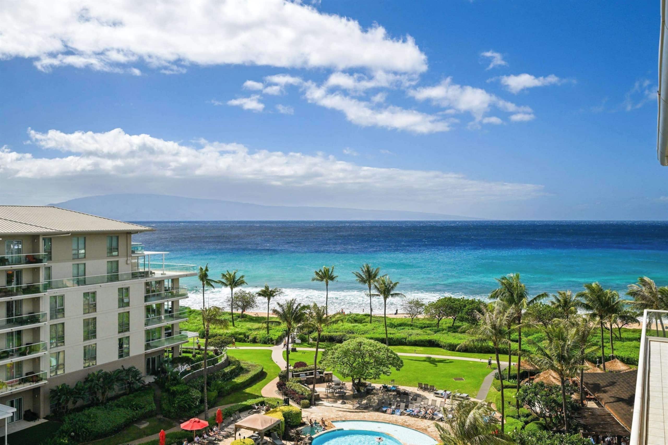 Condo in Lahaina · ★5.0 · 2 bedrooms · 3 beds · 2 baths - Image 12