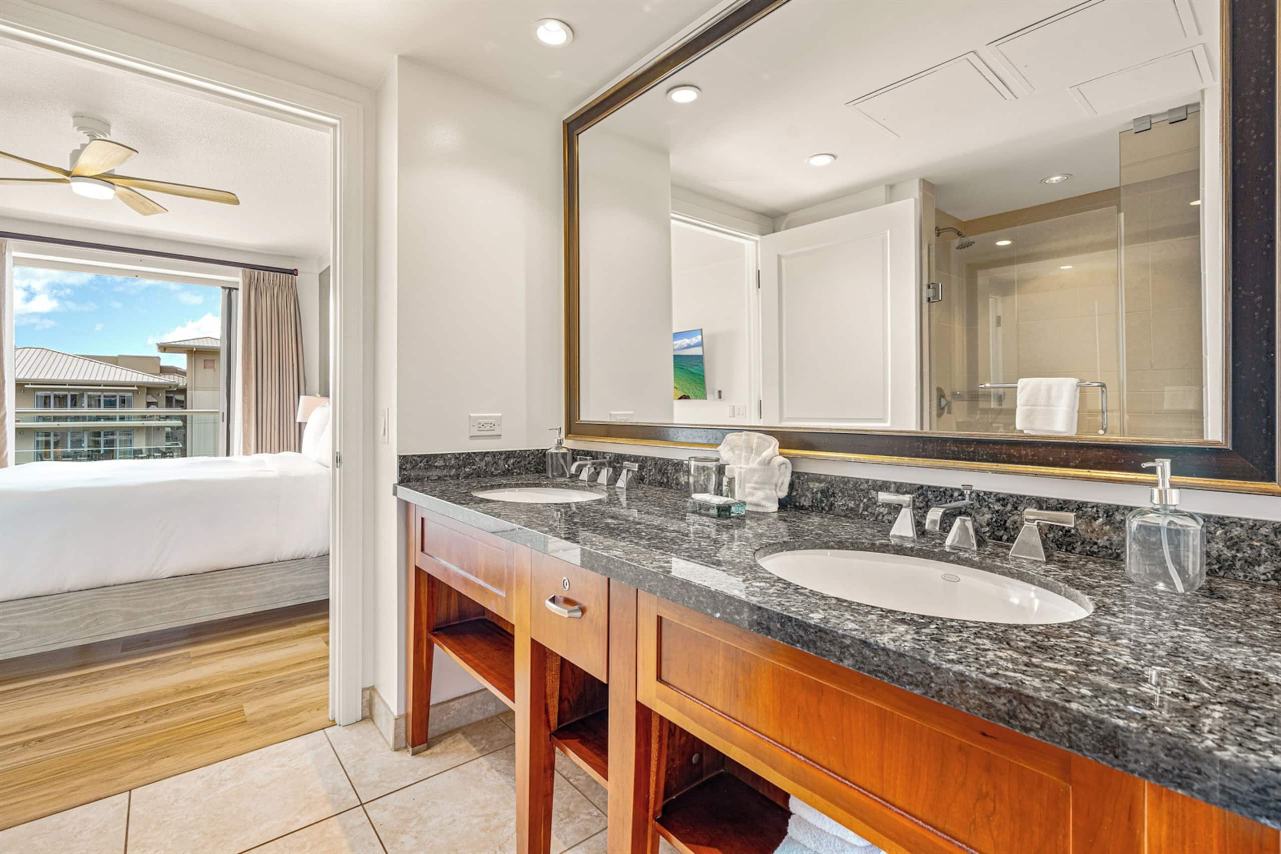 Condo in Lahaina · ★5.0 · 2 bedrooms · 3 beds · 2 baths - Image 38