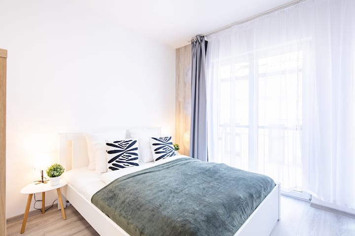 Ultra Central - Free Parking - Sunny - Budapest