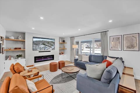 Luxury Pocono Retreat | Sauna, Theater & Game Room