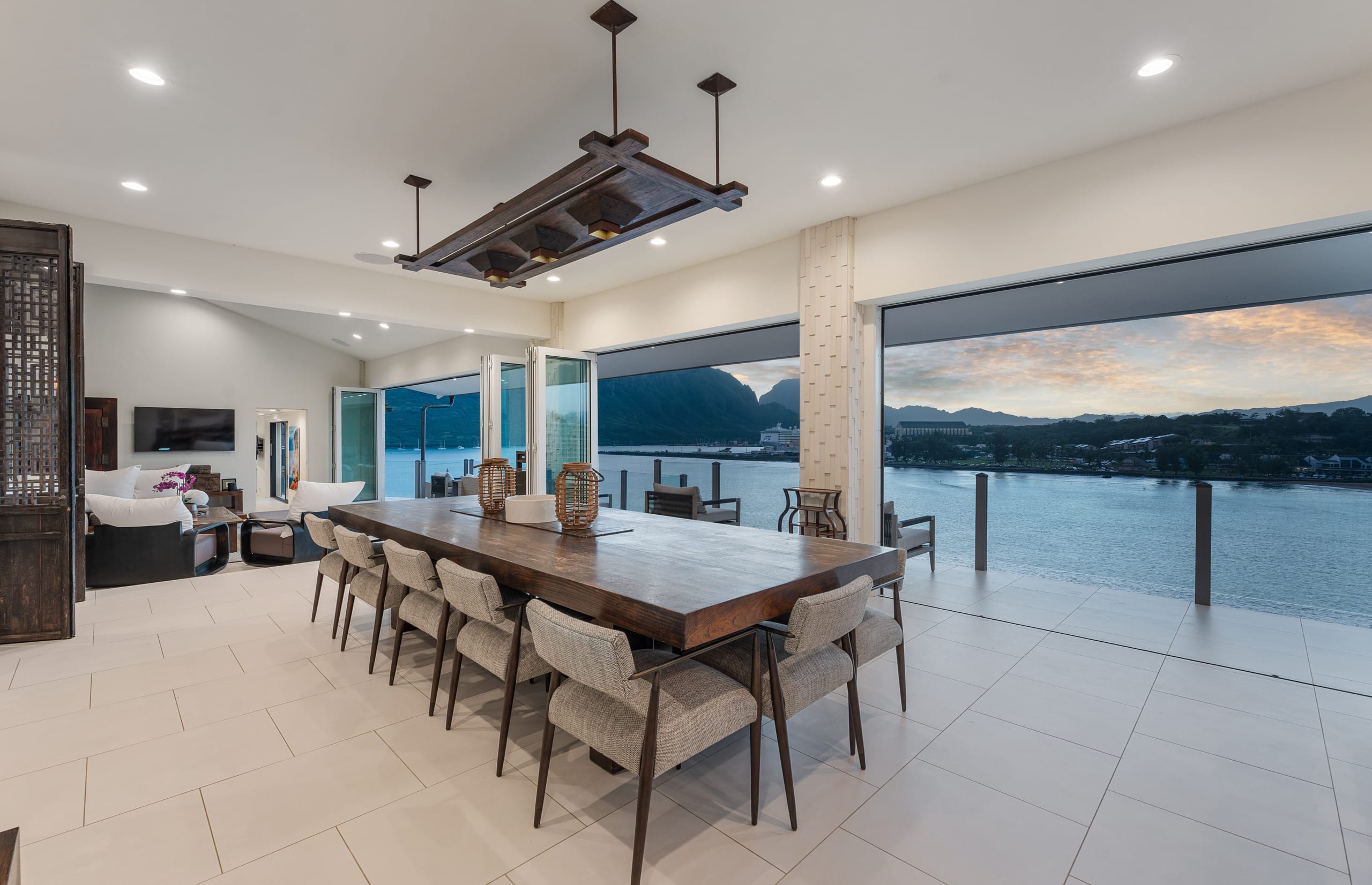Home in Lihue · ★5.0 · 5 bedrooms · 7 beds · 5 baths - Image 12