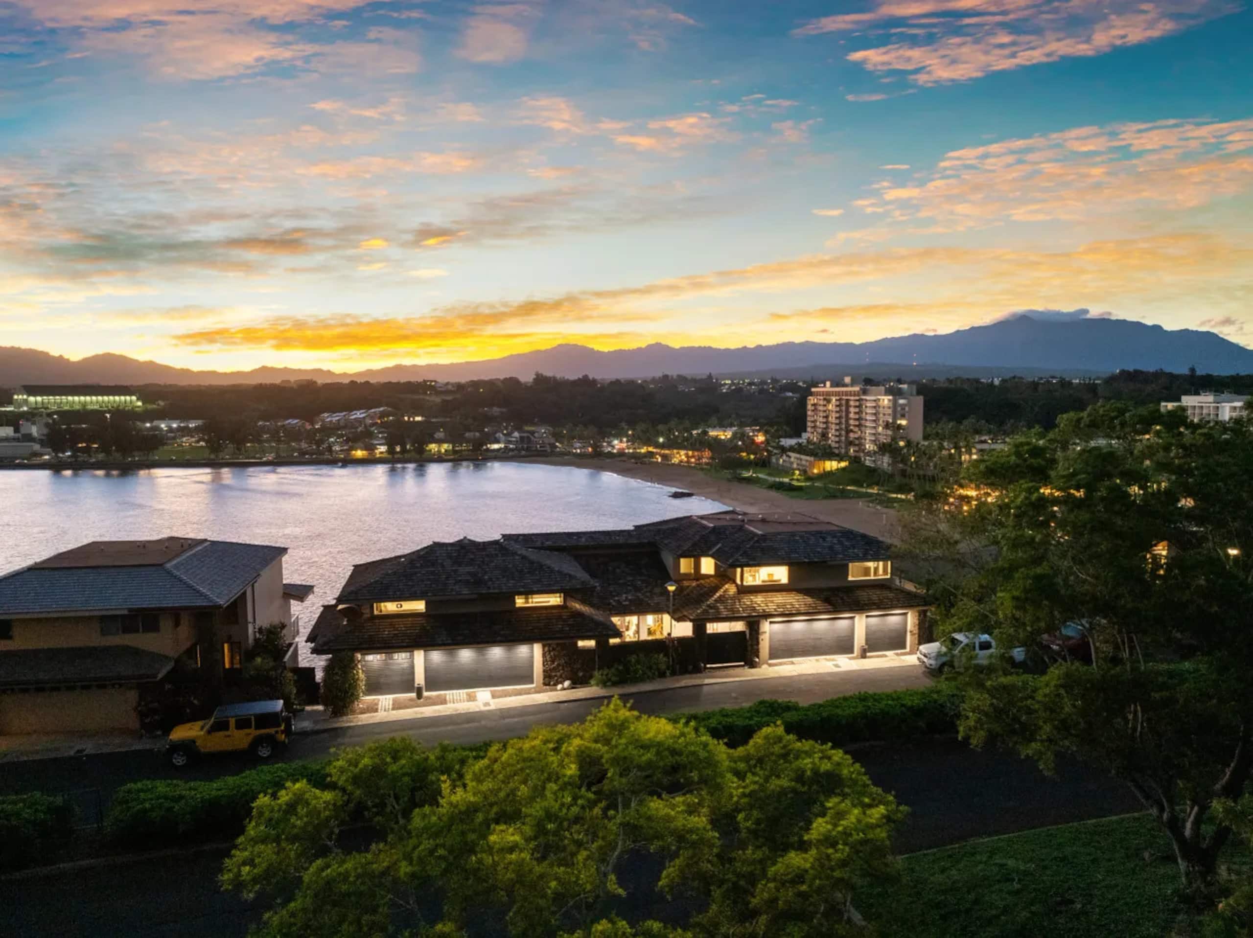 Home in Lihue · ★5.0 · 5 bedrooms · 7 beds · 5 baths - Image 65