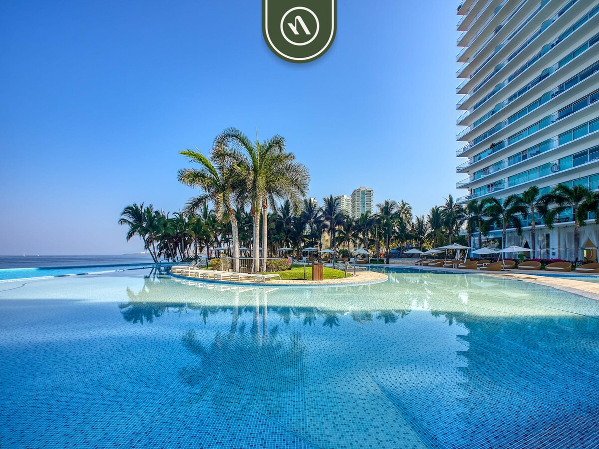 Curated visual reference: Oceanfront Luxury Apartments In A Wilderness Area With Private Views Reference: Luxury Oceanfront 2Br Condo With Private Balcony