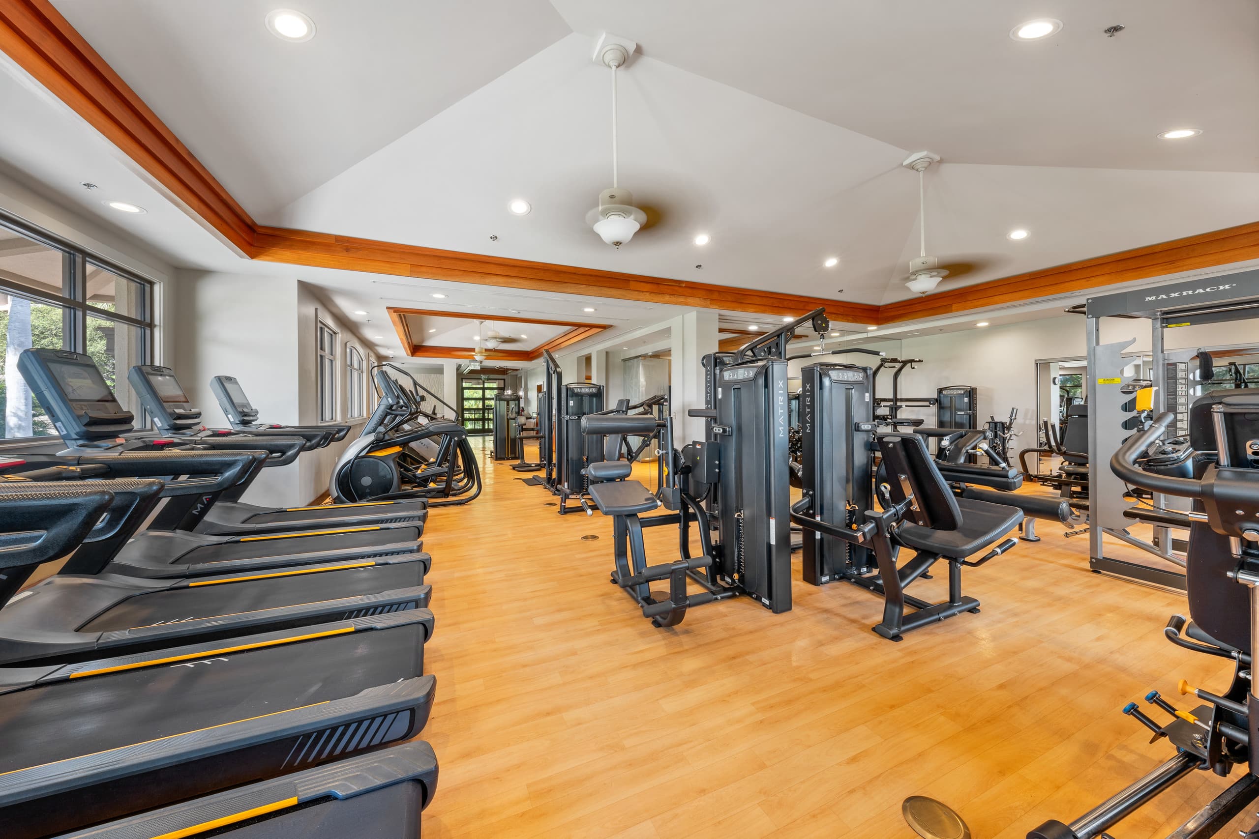 Condo in Lahaina · ★4.68 · 2 bedrooms · 2 beds · 2 baths - Image 34