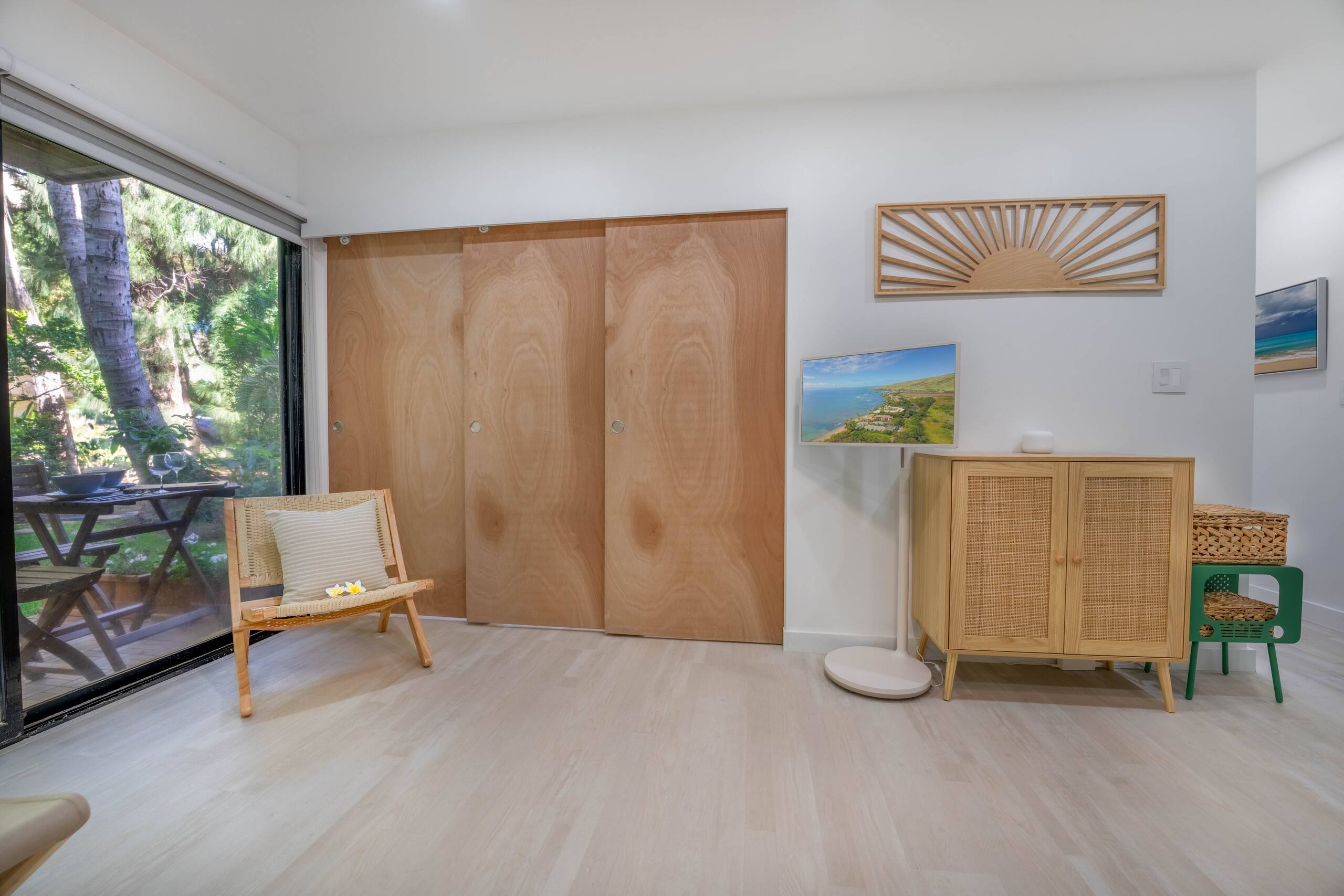 Condo in Wailuku · ★4.95 · 1 bedroom · 2 beds · 1 shared bath - Image 20