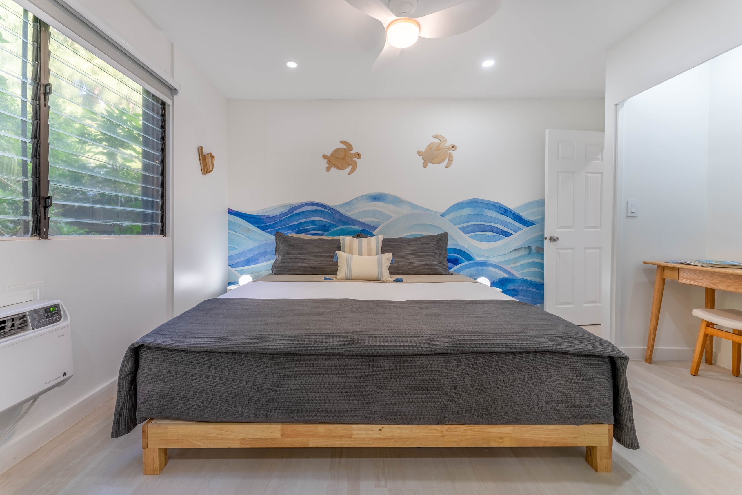 Condo in Wailuku · ★4.95 · 1 bedroom · 2 beds · 1 shared bath - Image 2