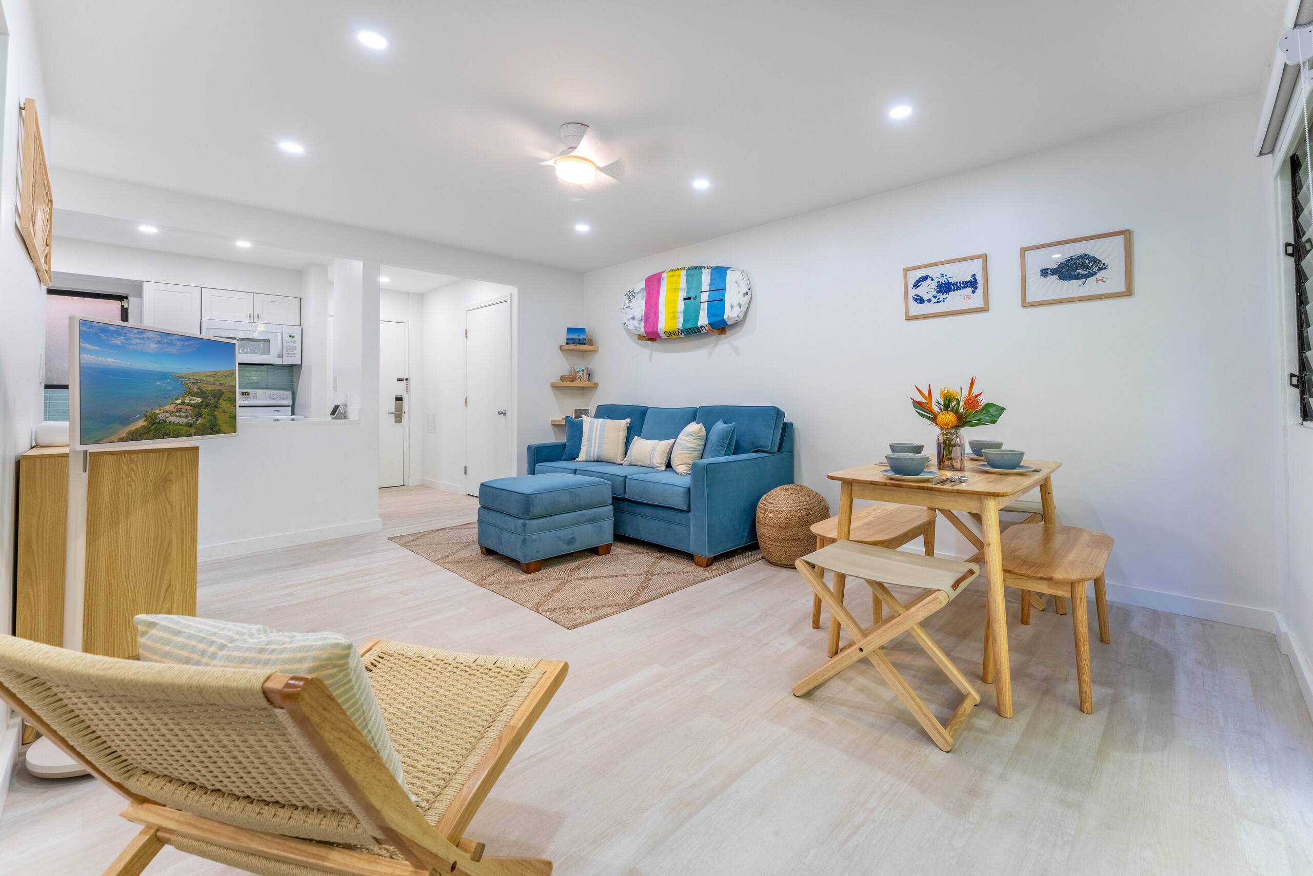 Condo in Wailuku · ★4.95 · 1 bedroom · 2 beds · 1 shared bath - Image 11