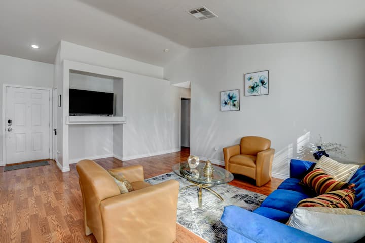25% Off Monthly Stay | Single Story | Pets Welcom - North Las Vegas, NV
