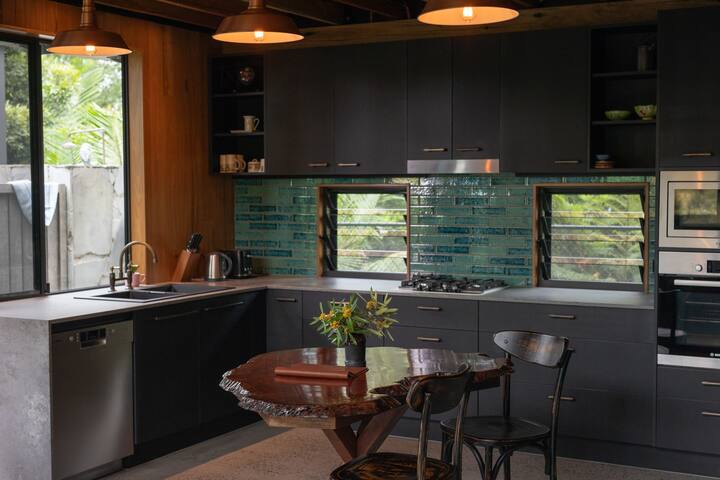 Balaka Exclusive Property gallery image 3