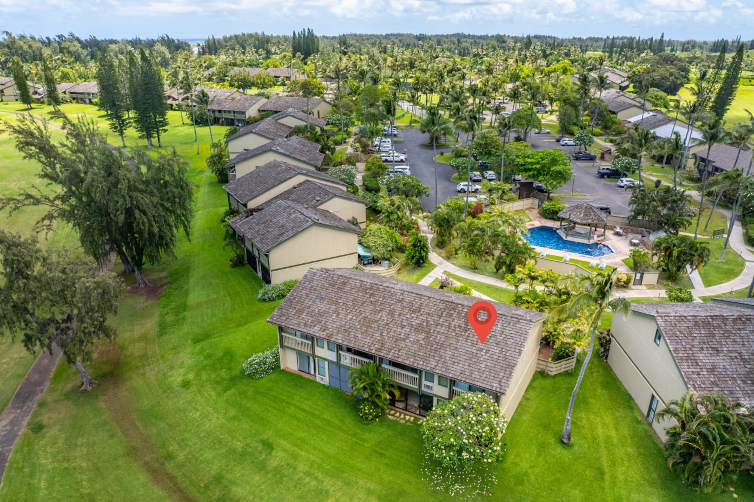 Home in Kahuku · ★4.94 · 3 bedrooms · 4 beds · 2 private baths - Image 74