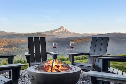 Jaw Drop Views! Mt Hood and Gorge! @pinpointstays
