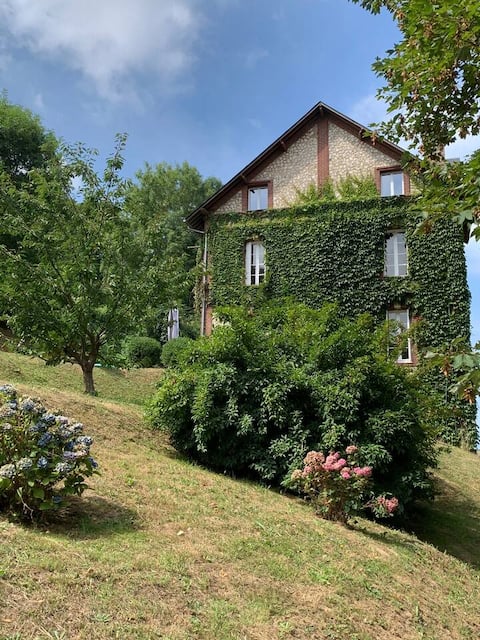 9 bedroom house with sea view – Yport/Étretat