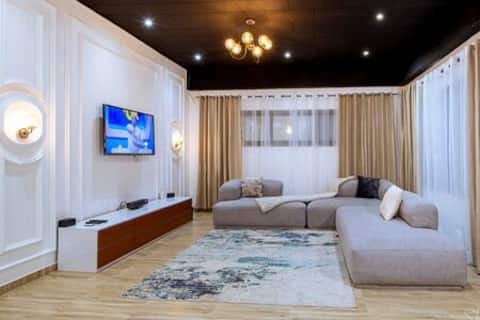 Villa Bonapriso "Hydrocarbures" luxueux