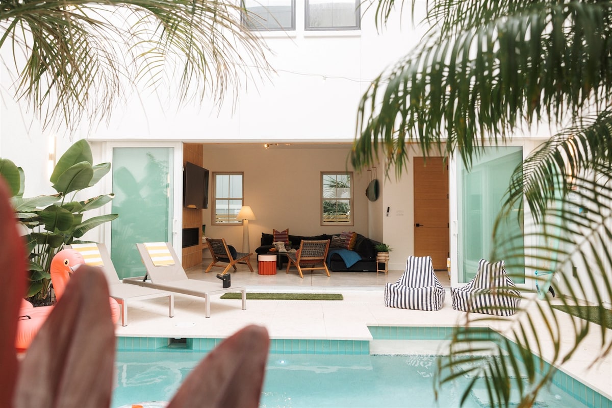 Waters Edge | 2 Pools • Ocean Views • Sleeps 24