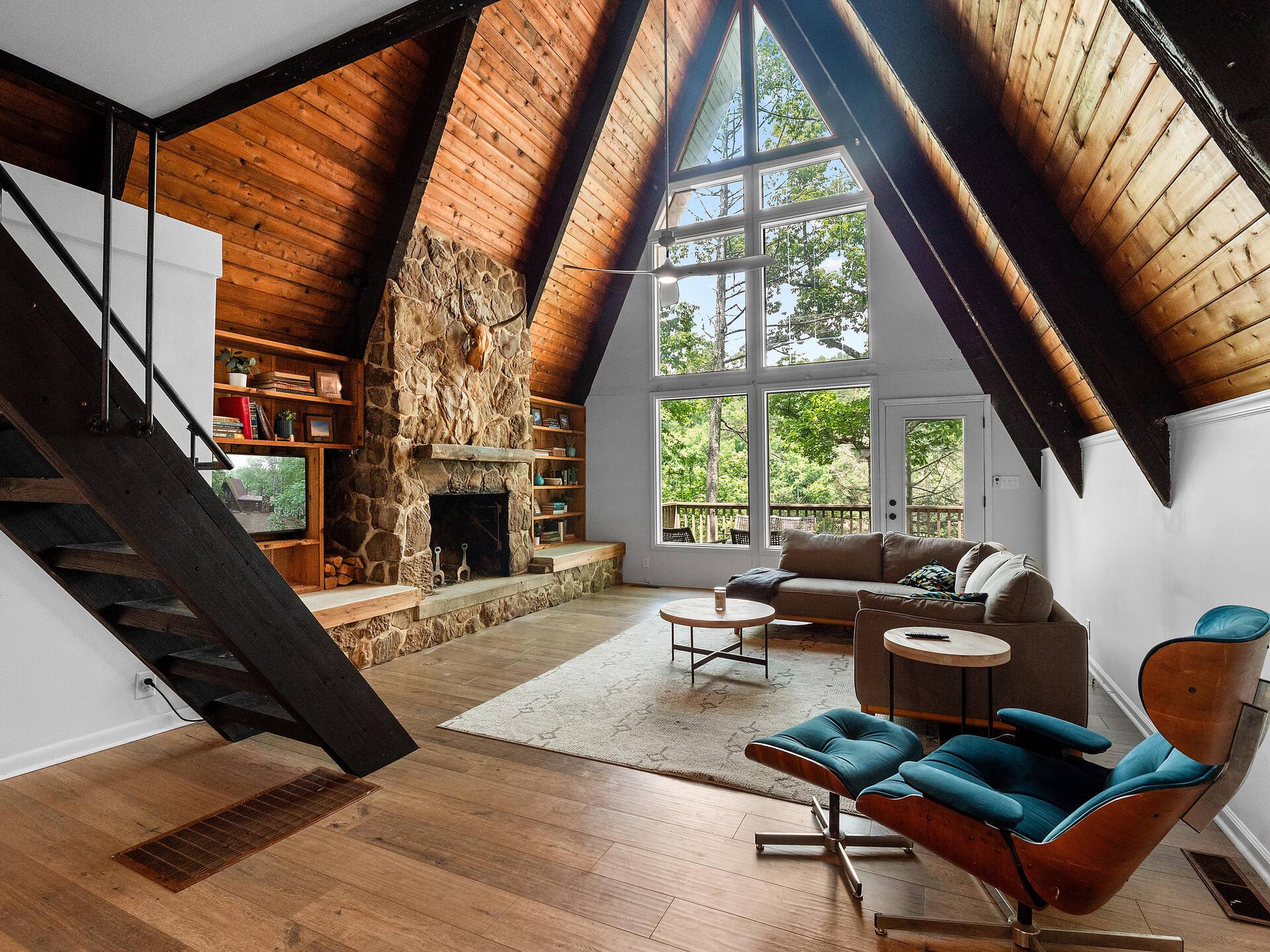 Echo Point - Pet-Friendly! Cozy cabin located near