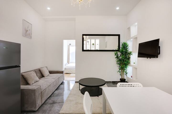 Co-hosting services managed Airbnb listing 1