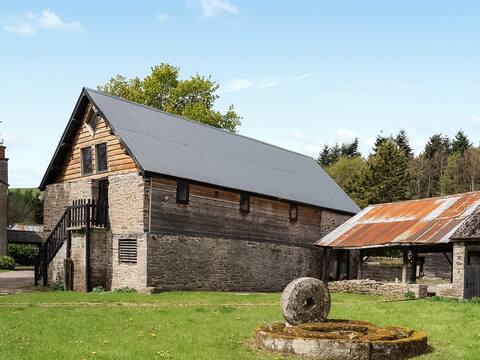 Hayloft Barn