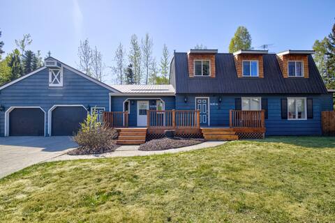 Beaumont Aurora House 8b6b w/ 3 King Suites