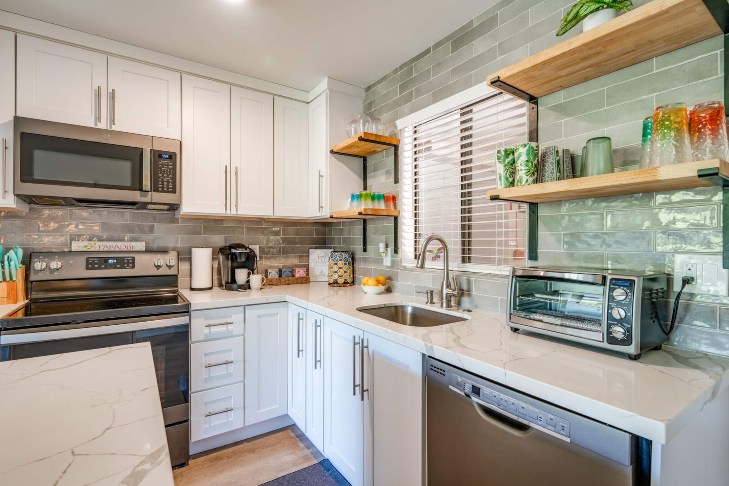 Condo in Kihei · ★4.89 · 2 bedrooms · 3 beds · 1 private bath - Image 12