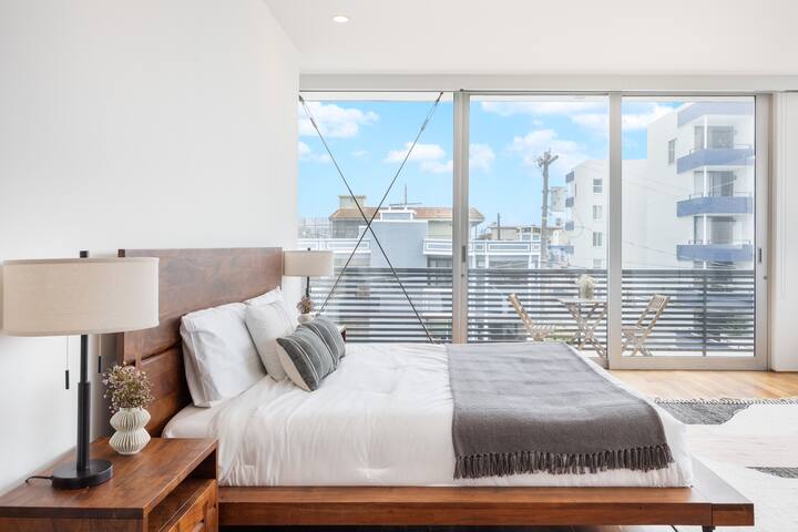 Venice View by AvantStay | Walk to Venice Beach gallery image 5