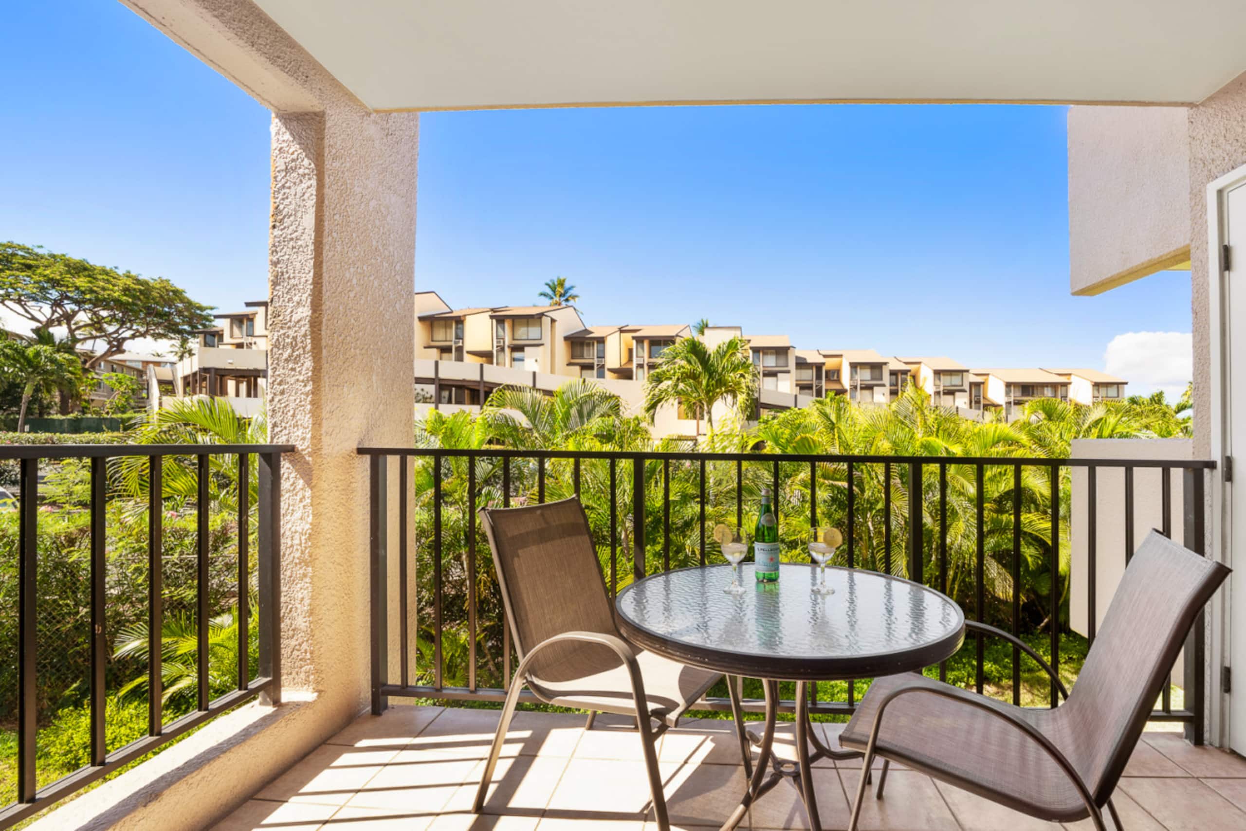 Condo in Kihei · ★4.96 · 2 bedrooms · 4 beds · 2 private baths - Image 34