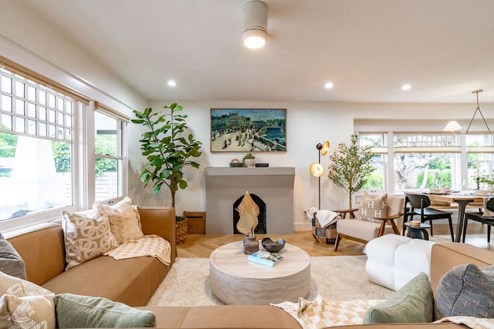 Winter % Discount- Balboa Park, Zoo, Downtown!