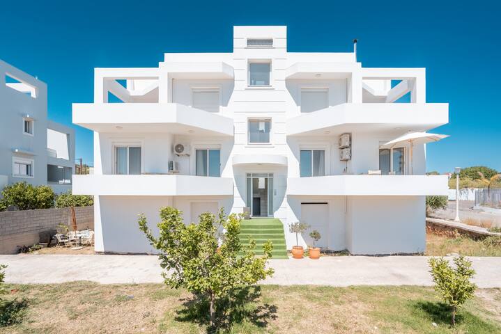 Ilia’s Apartment with view 2 gallery image 5